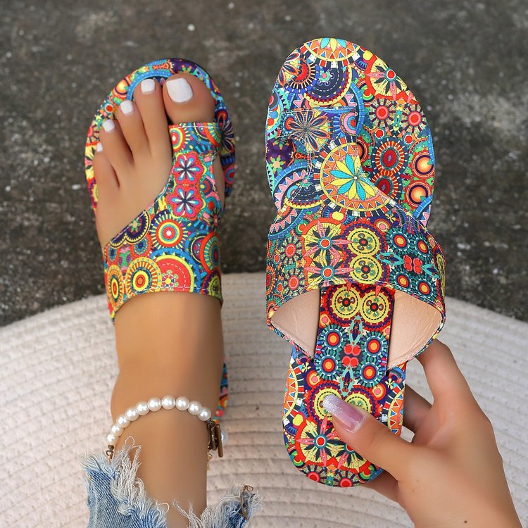 Flat-Heeled Printed Toe-Strap Roman Style Sandals